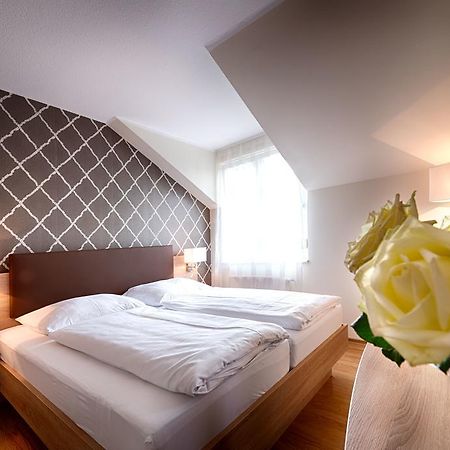 Dom Hotel เกชเชอร์ ภายนอก รูปภาพ