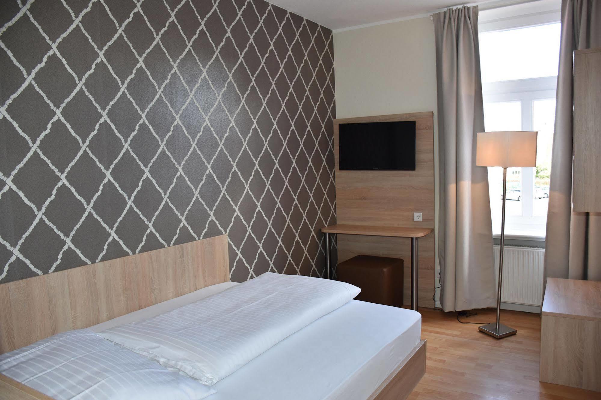 Dom Hotel เกชเชอร์ ภายนอก รูปภาพ